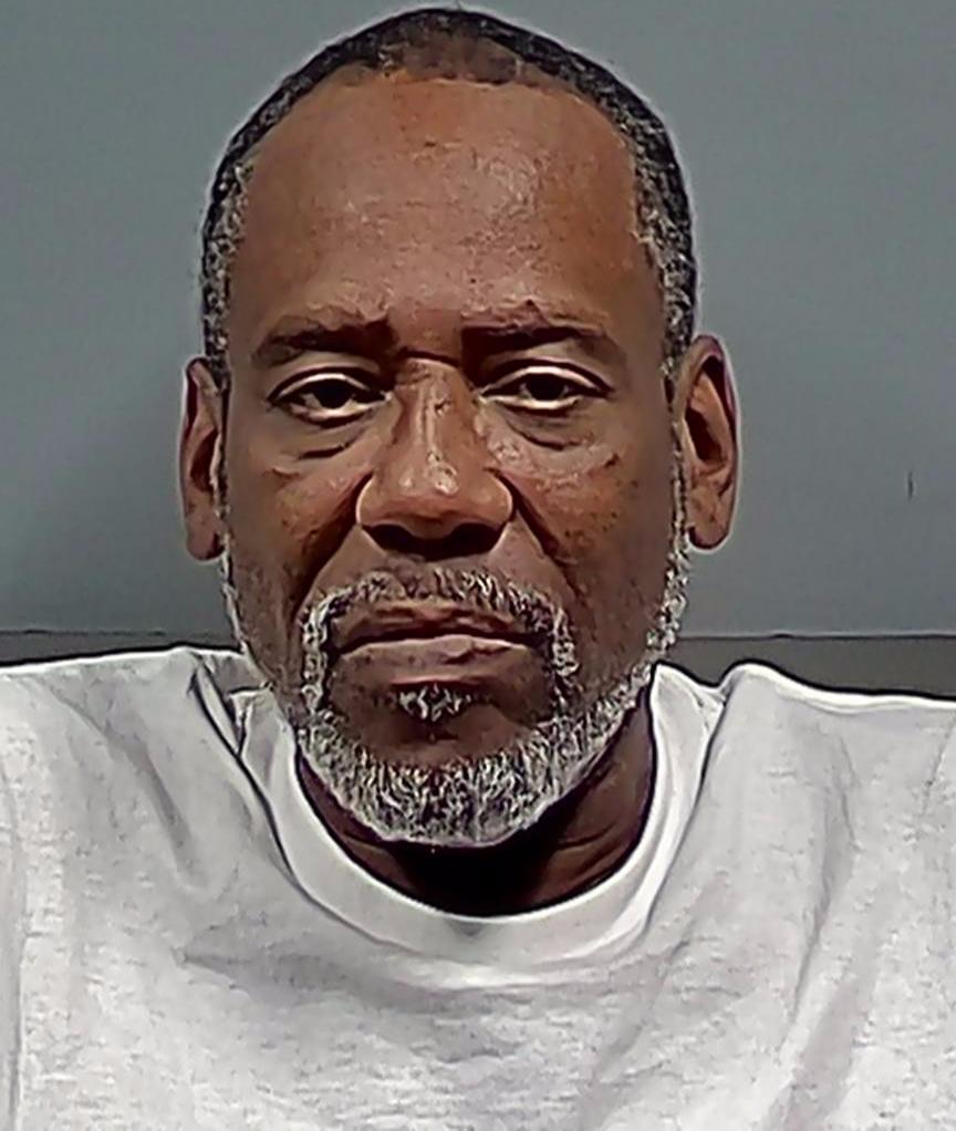 KENNETH LAVON ROAN