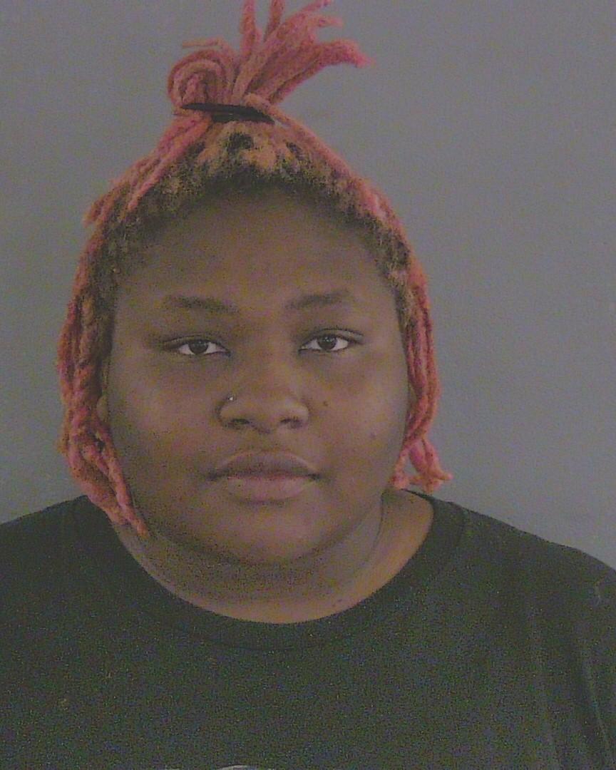ARIEL NAQUITA'NIKOLE GALLON